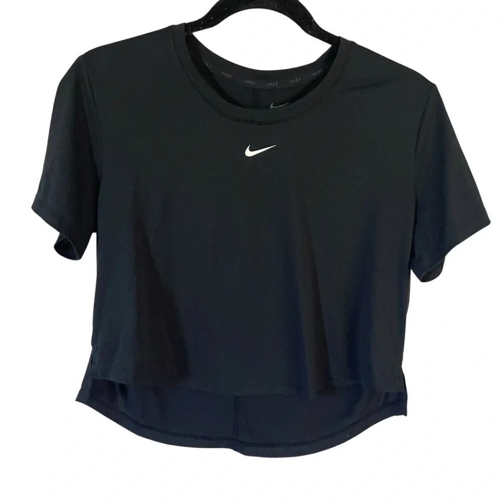 Nike Women's Black Crop Top with Logo Size S - Picture 2 of 4